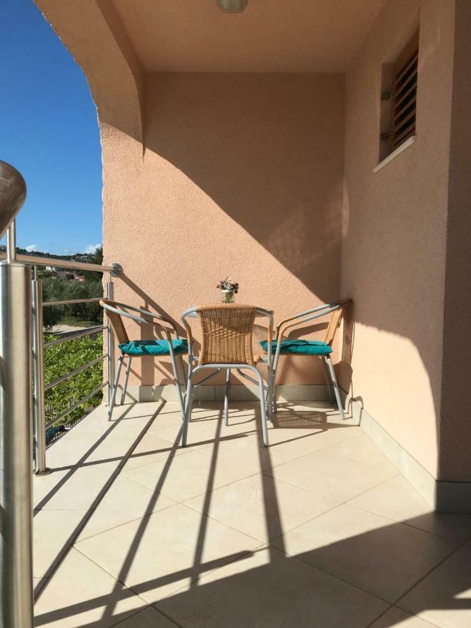 Apartments Di Gallo Езера Экстерьер фото